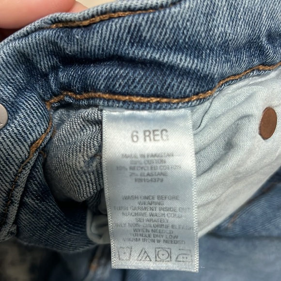 Aeropostale Mom Jeans - Picture 4 of 4